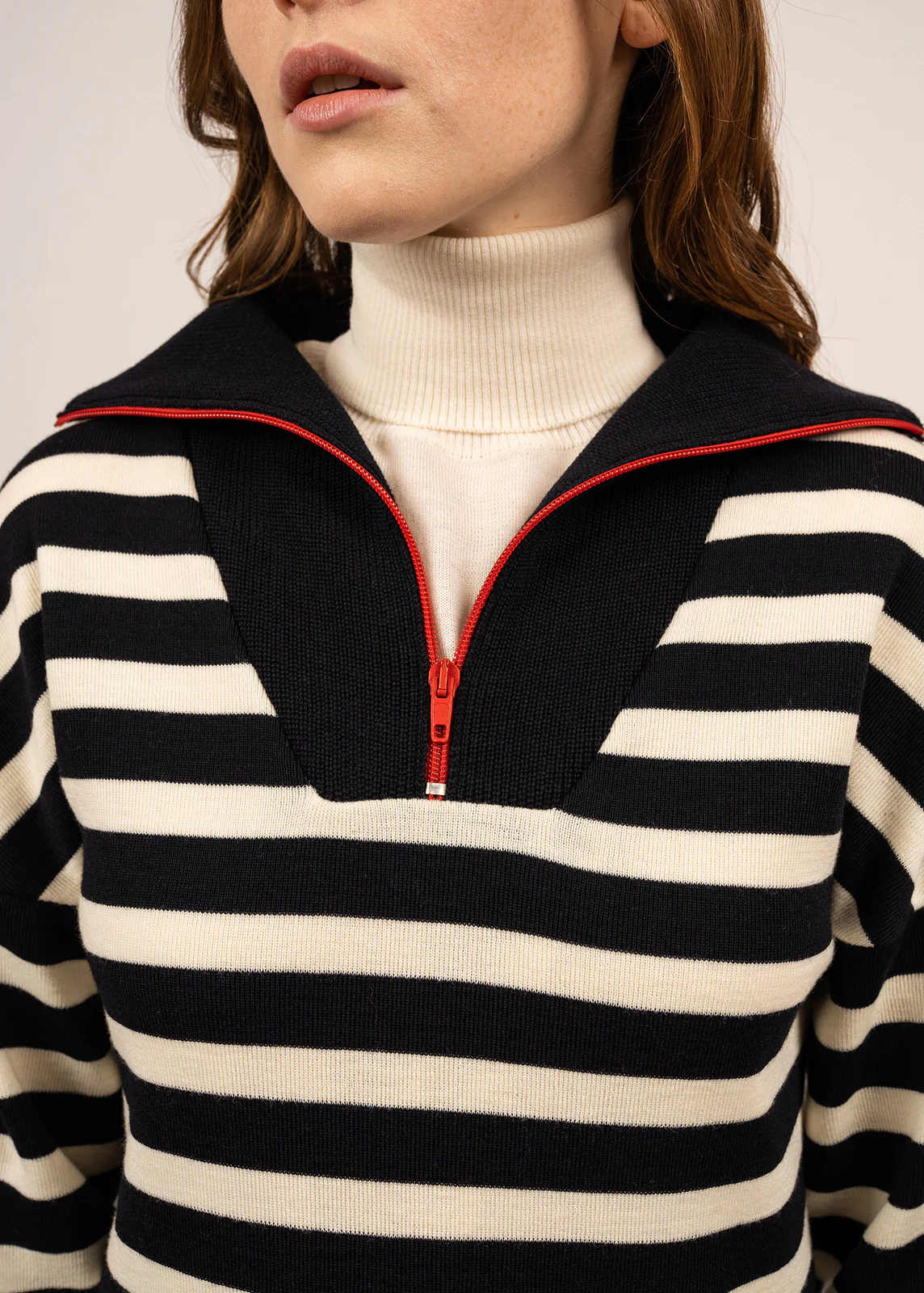 Kleid mit Troyerkragen aus Merinowolle ESPAROS